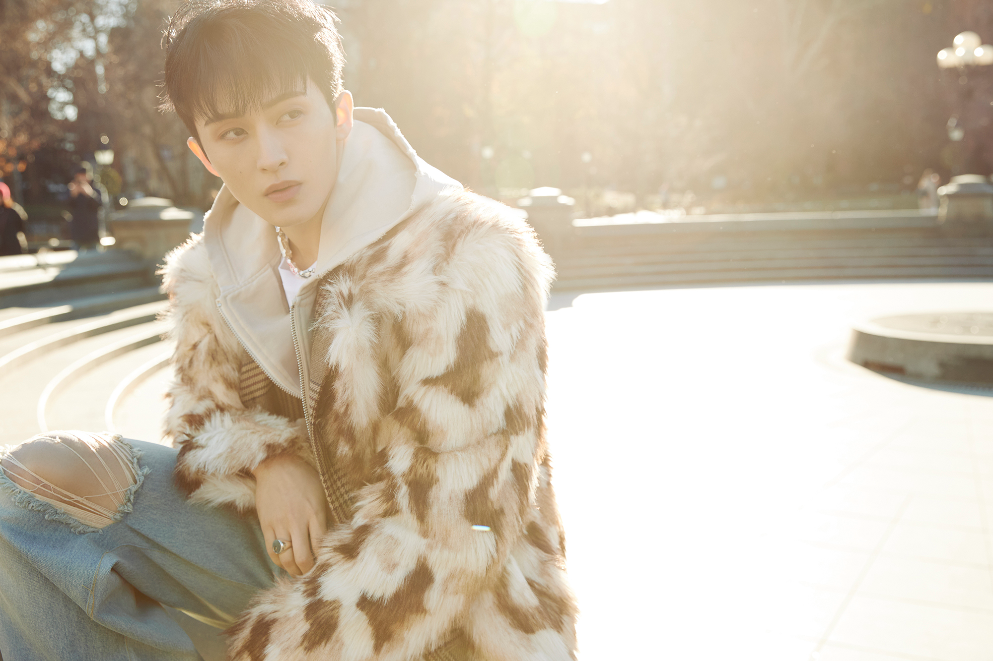 NCT 마크, 첫 솔로 앨범 써클차트 3관왕 → 음악방송 1위…압도적 솔로 파워 증명