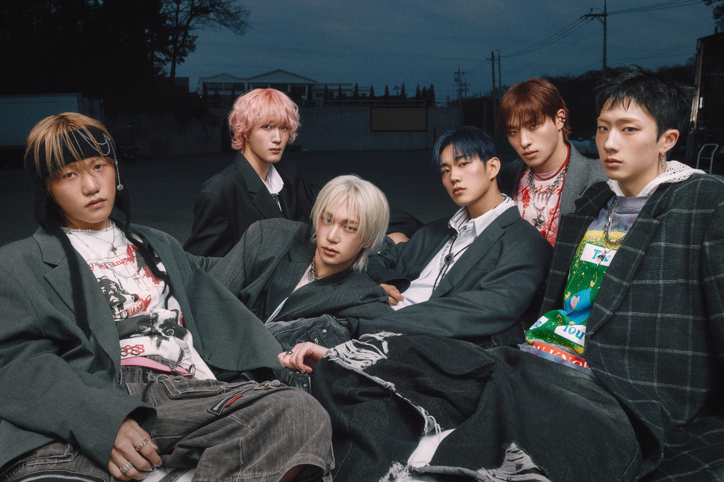 피원하모니, 미니 8집 마지막 콘셉트 포토 공개…자유분방+반항적 무드