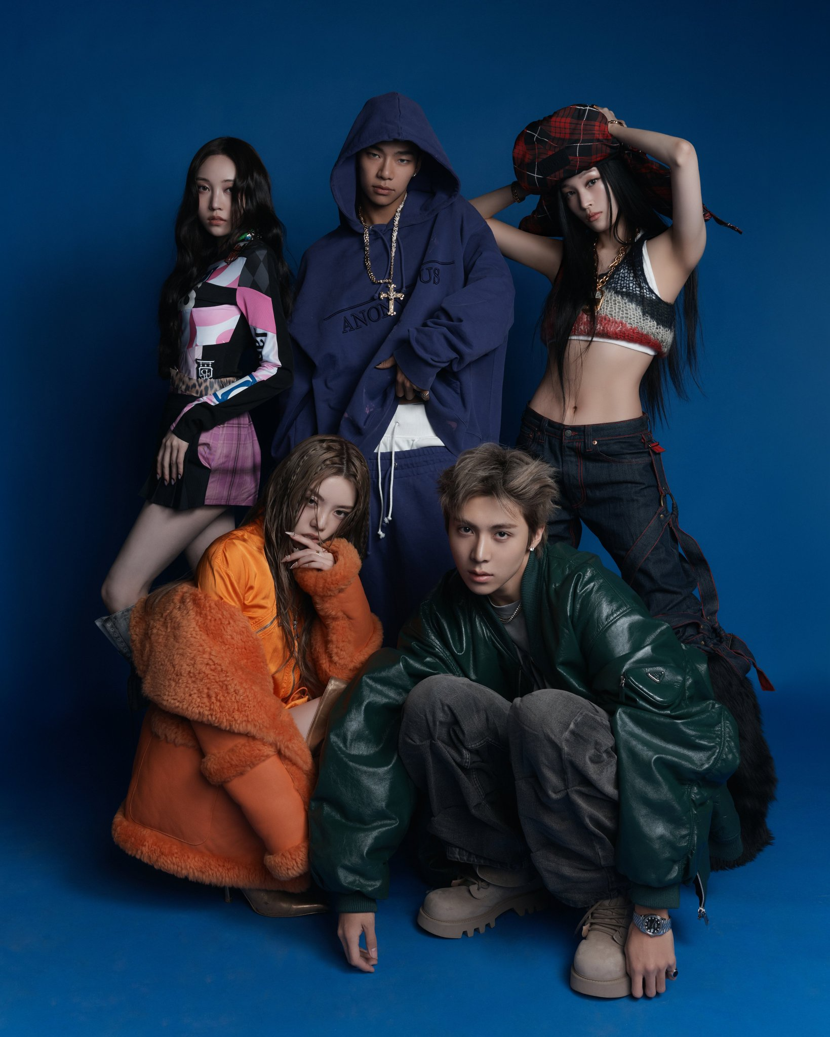 올데이 프로젝트 ‘페이머스’, 美 빌보드 ‘글로벌 200’ 차트 94위…데뷔와 동시에 글로벌 인기