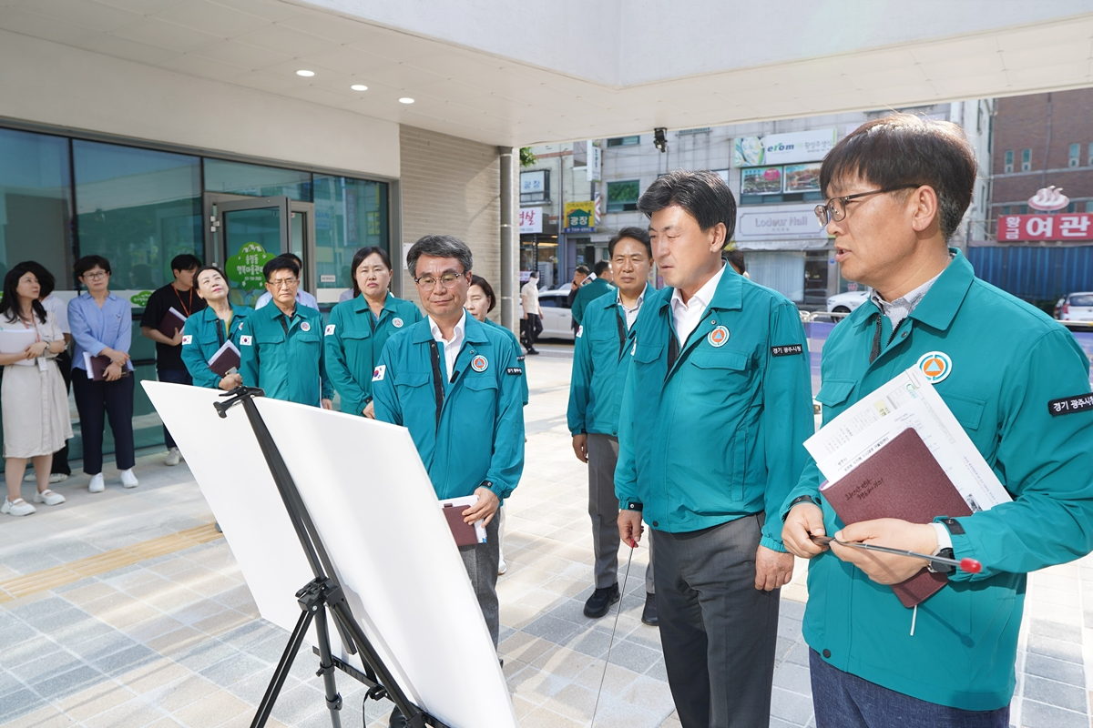도시재생 뉴딜사업 현장을 차례로 방문