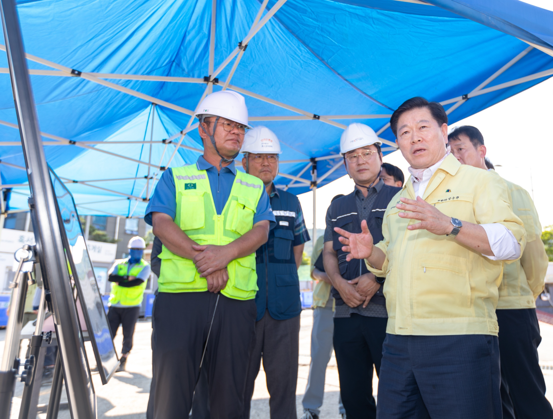 박승원 광명시장, 폭염 속 공사현장 직접 점검…"시민과 근로자의 안전이 최우선"