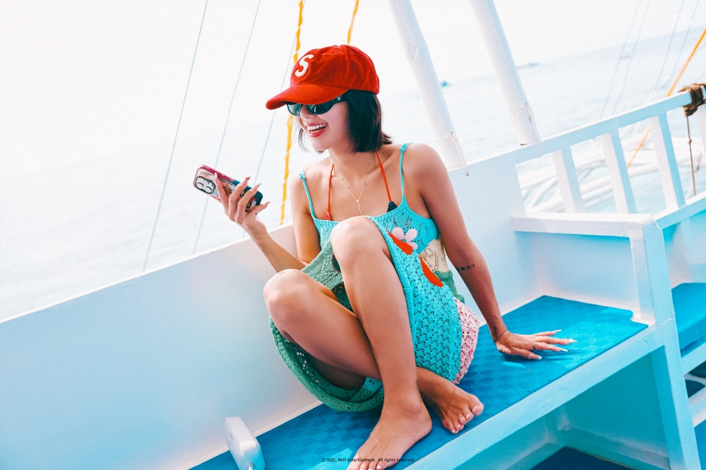 효린, ‘YOU AND I’ 무드 포토 공개…특별한 힐링 여행