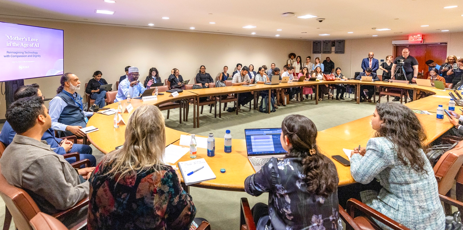 하나님의 교회 대학생봉사단 아세즈(ASEZ)가 16일(현지시각) 미국 뉴욕에 있는 유엔 본부에서 'AI 시대의 어머니 마음' 포럼을 개최했다.