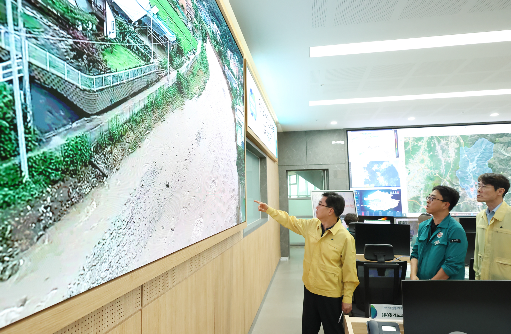 가평군에 피해복구 위한 통합지원본부 설치하도록 지시