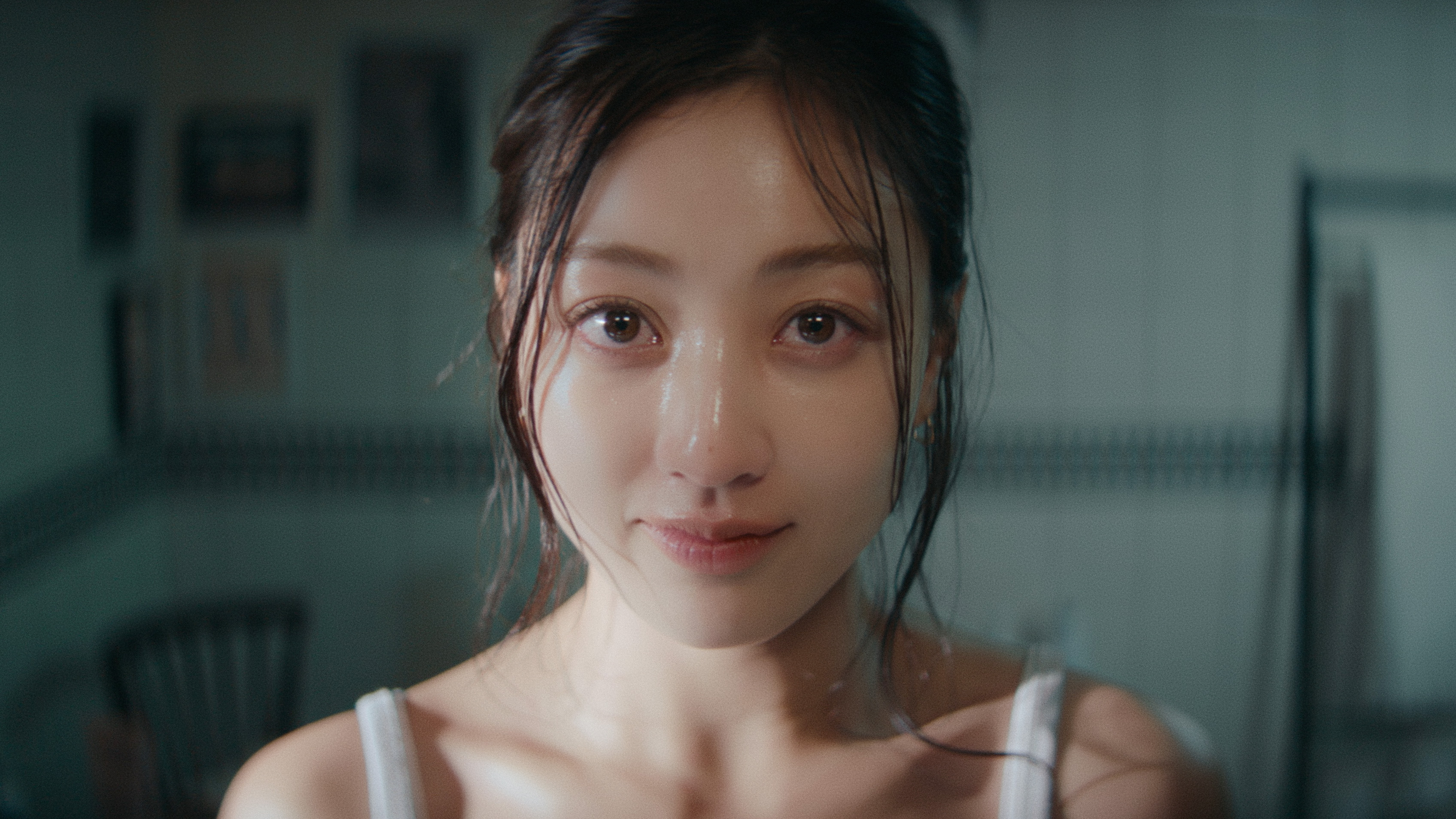 트와이스, 일본 정규 6집 트레일러 영상 공개…한 편의 영화 같은 이야기