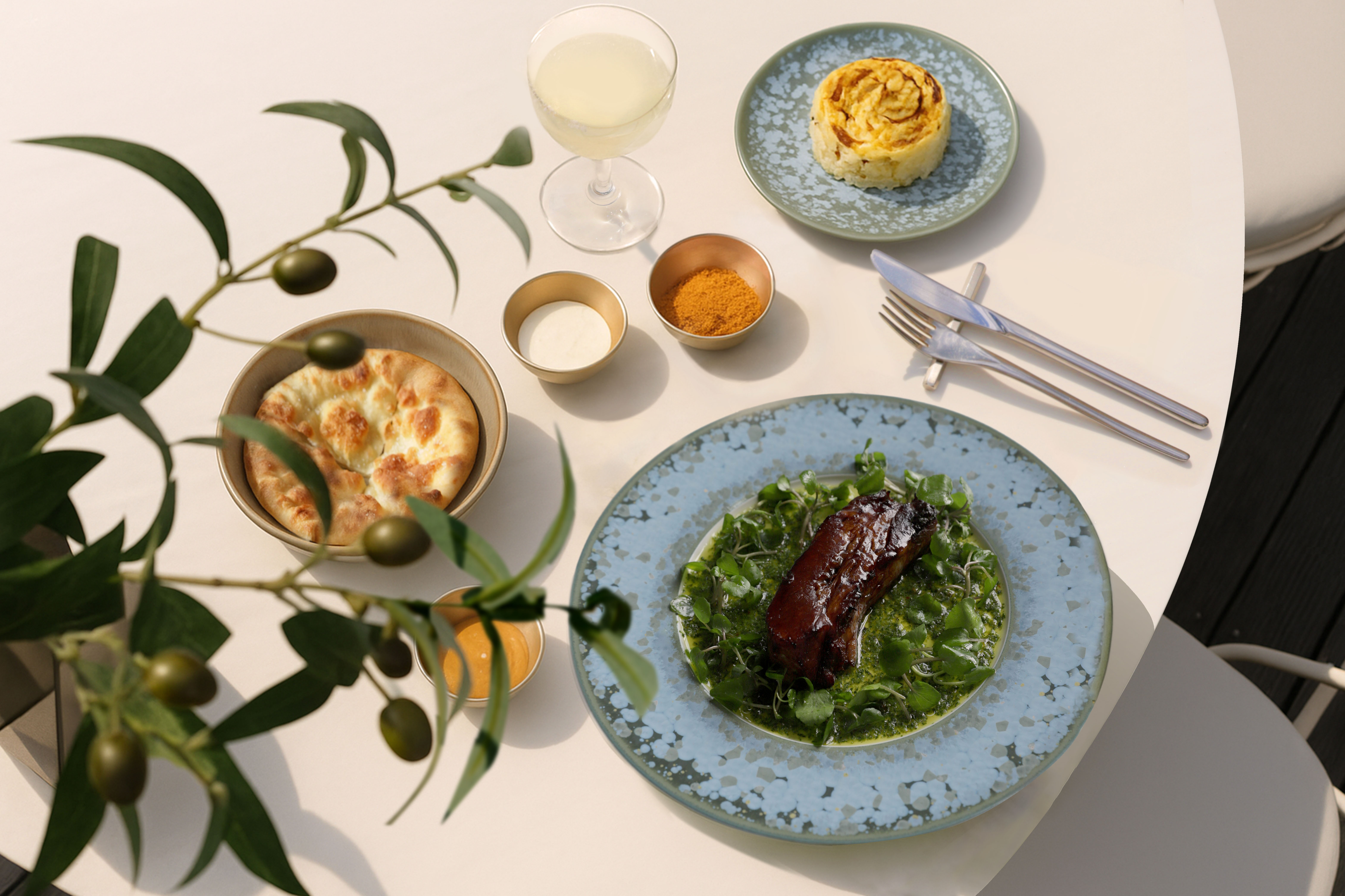 반얀트리 클럽 앤 스파 서울, ‘Le Jardin Vivant 생동의 정원’ 개최…이색 다이닝 경험 제공