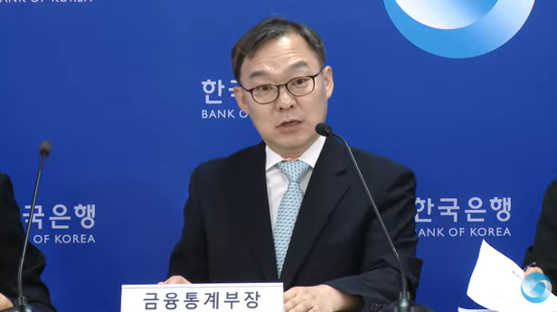 (상보) 한은 금융통계부장 "당분간 AI 인프라 투자 확대 이어지는 추세 감안시 올해와 내년까지 (반도체 수출 호조세) 이어질 듯"