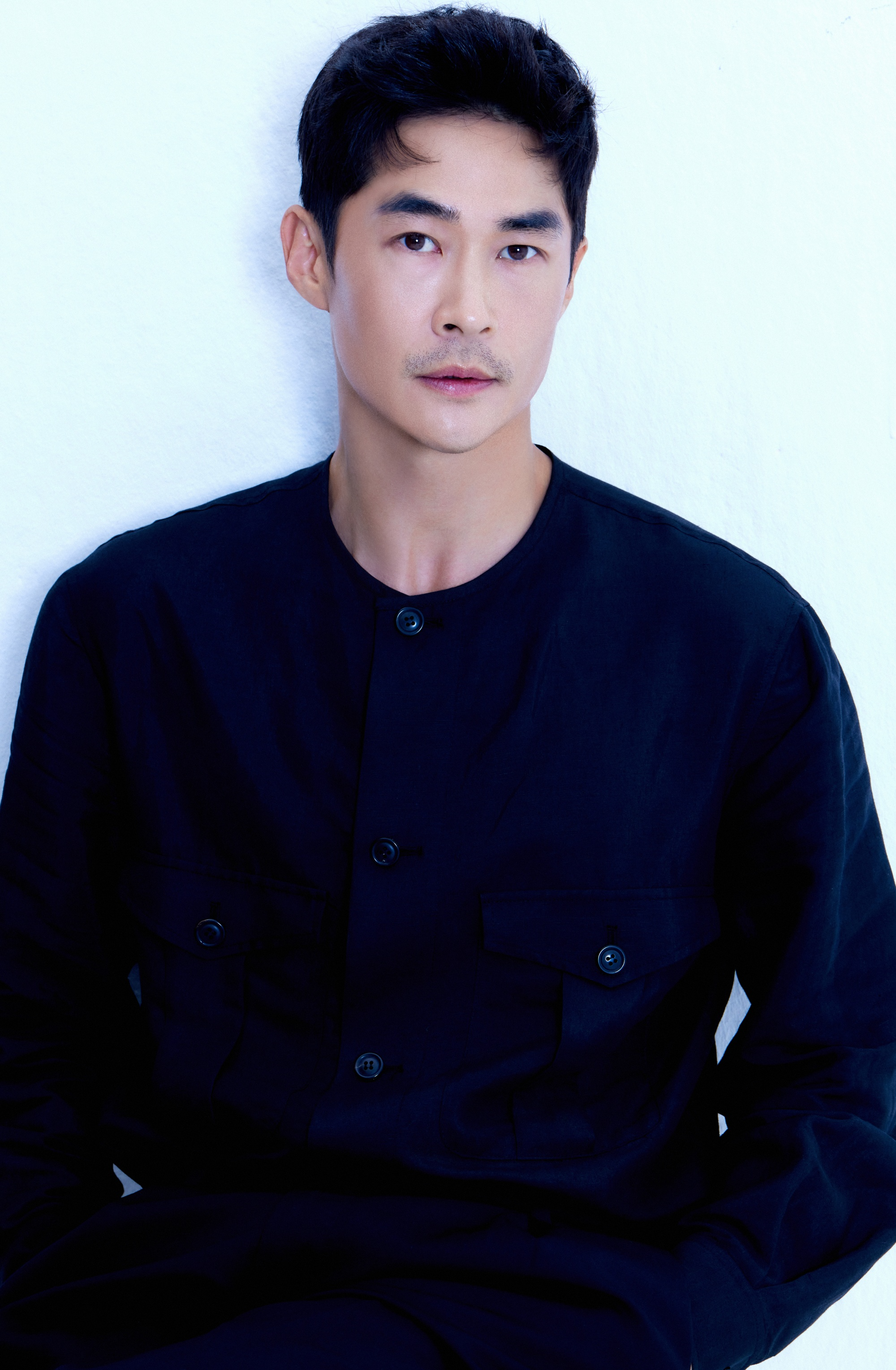 배정남, '스프링 피버' 출연…체육 교사로 변신