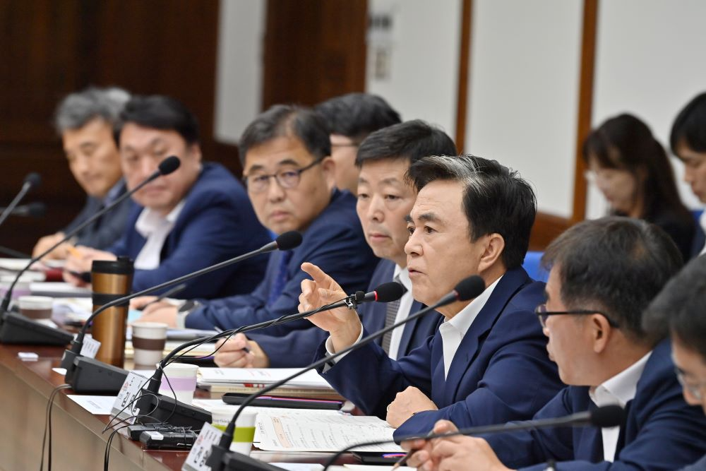 충남도, 지역 국회의원과 '국비 12조 시대'연다