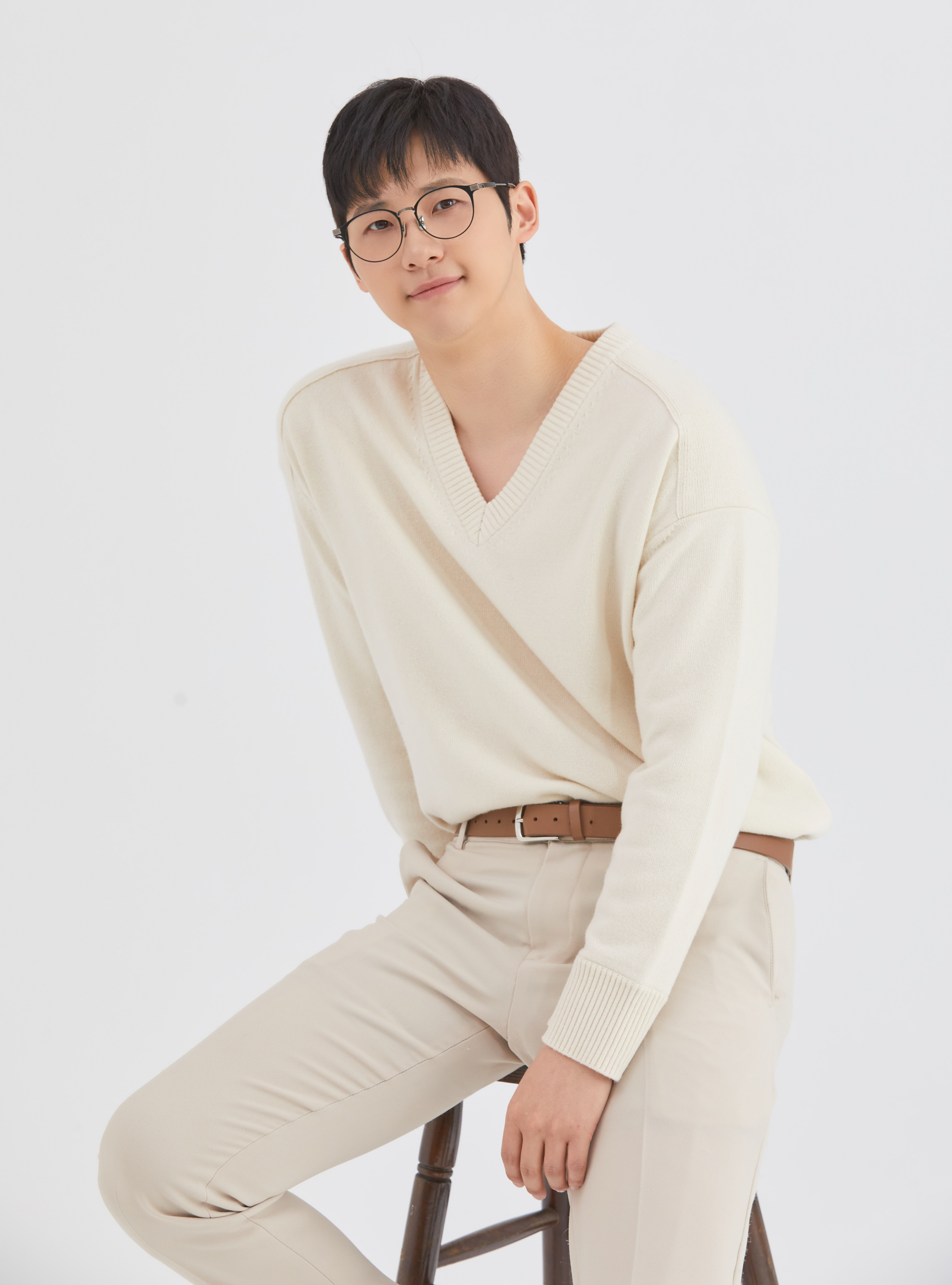 B1A4 신우, 뮤지컬 ‘낙원’ 성료…”새로운 도전이자 여운 남는 작품”