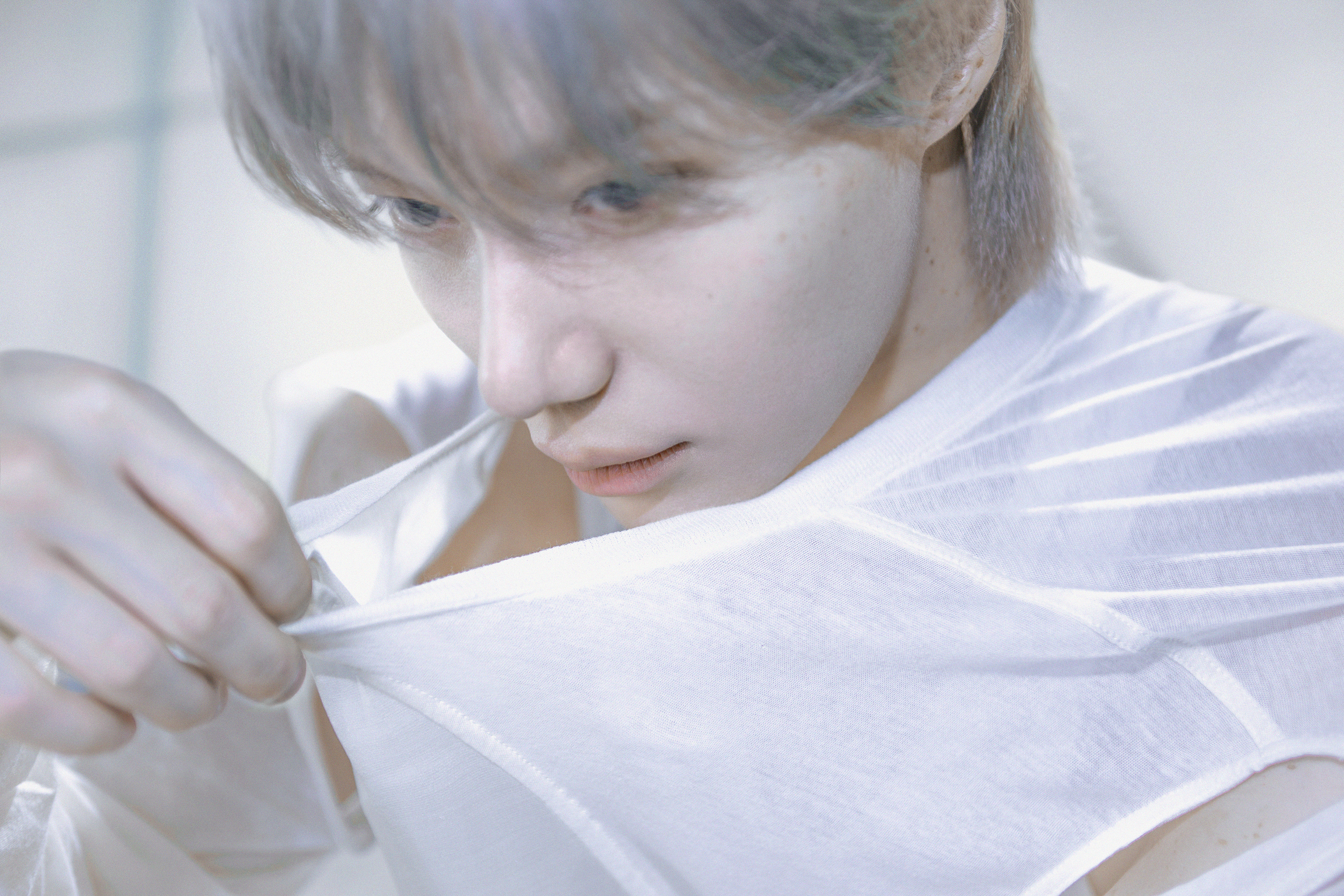 태민, 스페셜 디지털 싱글 ‘Veil’ 콘셉트 포토 추가 공개…한층 짙어진 매력