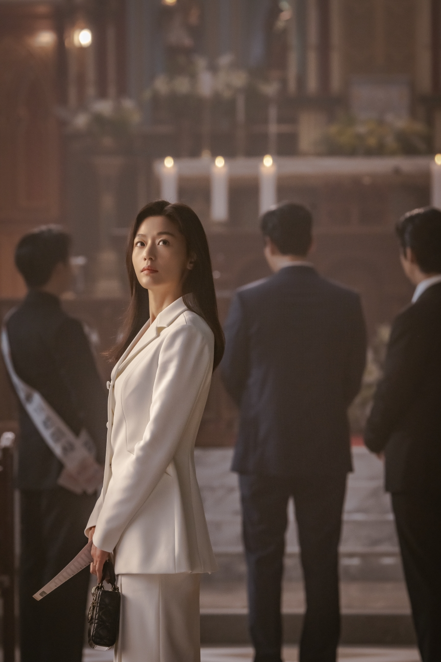 ‘북극성’ 전지현의 강렬한 귀환…다시 한번 입증한 압도적 화면 장악력