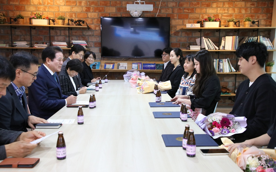 민원 우수공무원 간담회