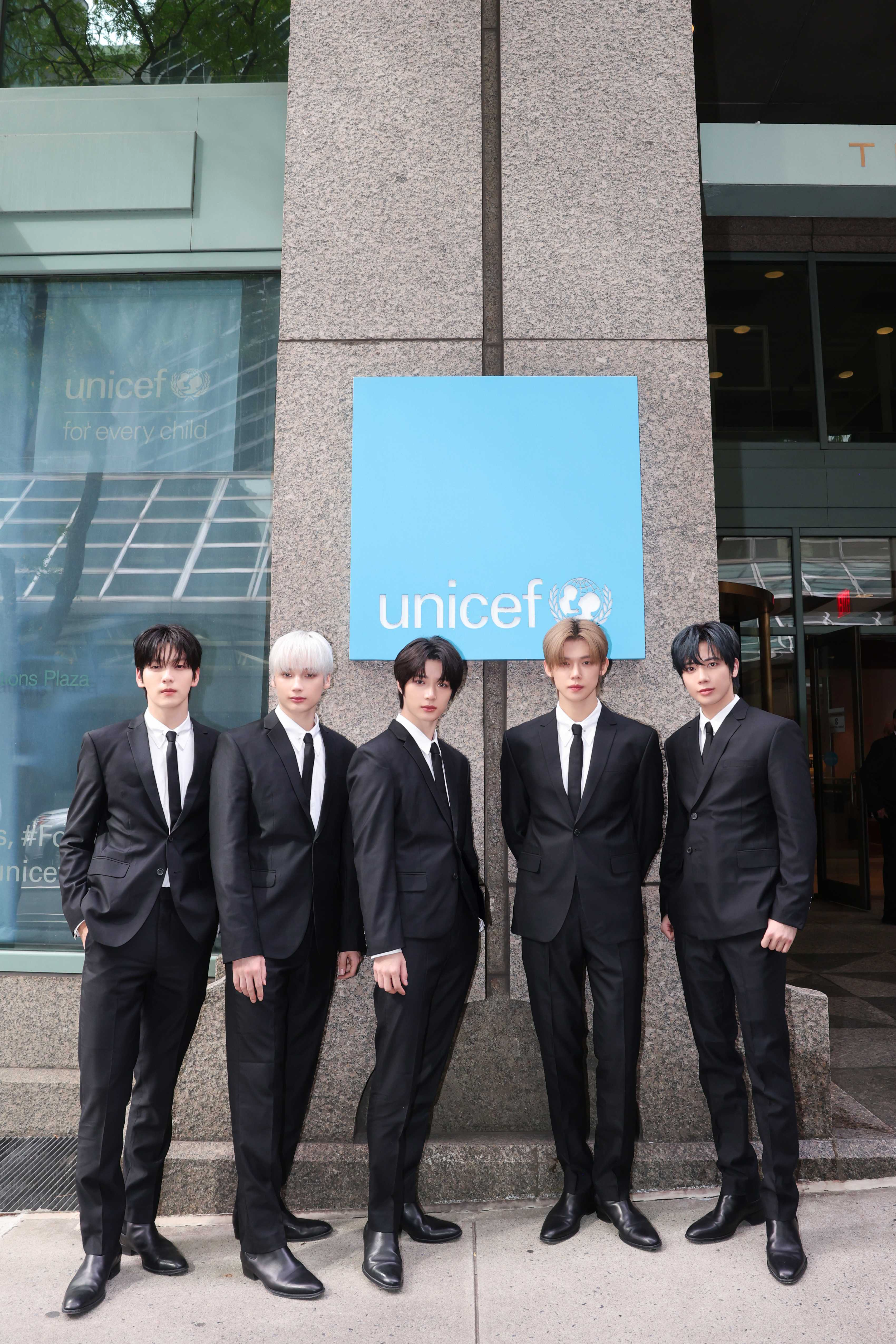 TXT, 뉴욕 유니세프 본부서 글로벌 캠페인 출범…“감정 표현할 수 있는 공간 만들고파”