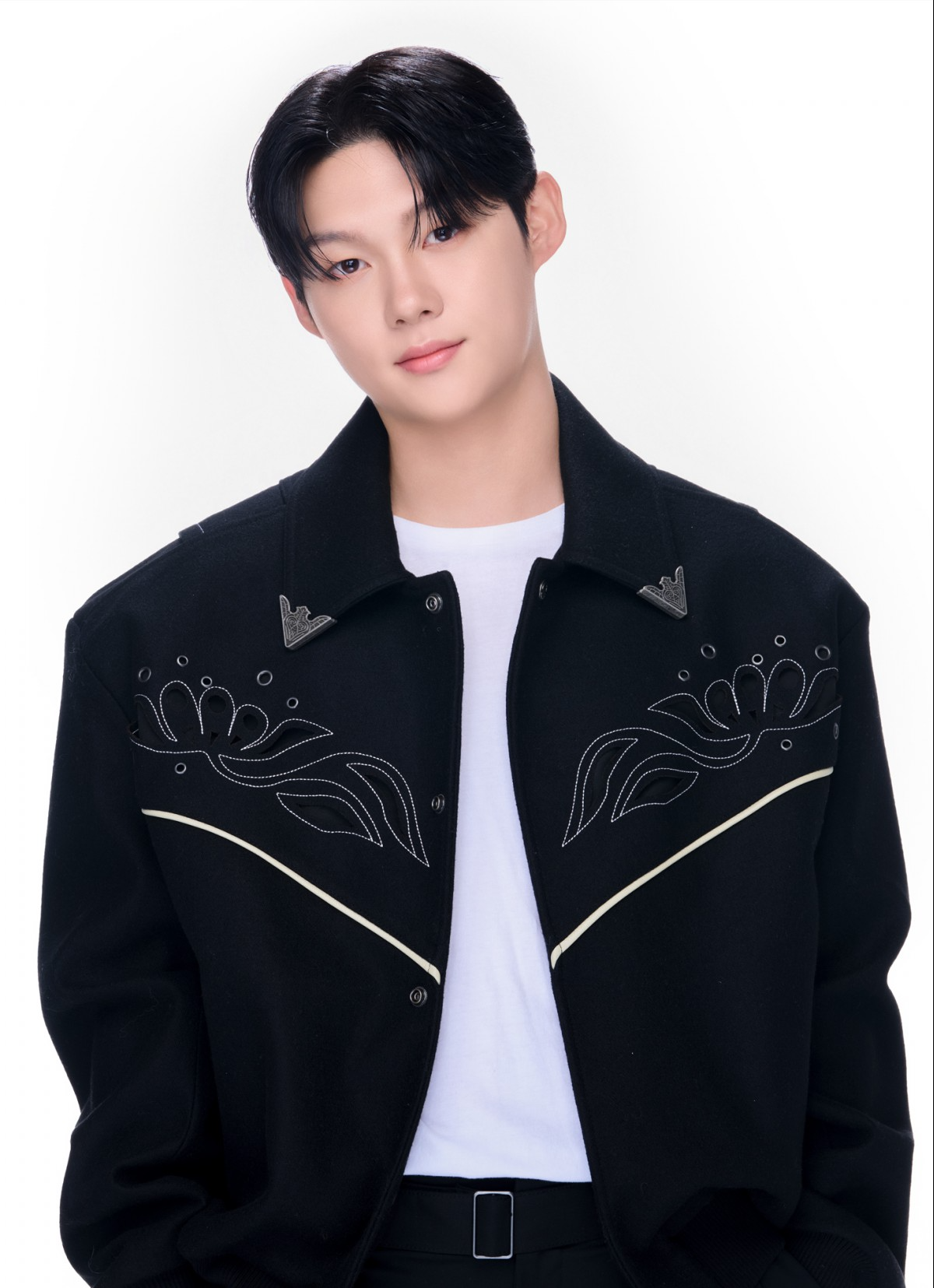 최재명, 티엠이 그룹과 전속계약 체결…활발한 활동 예고