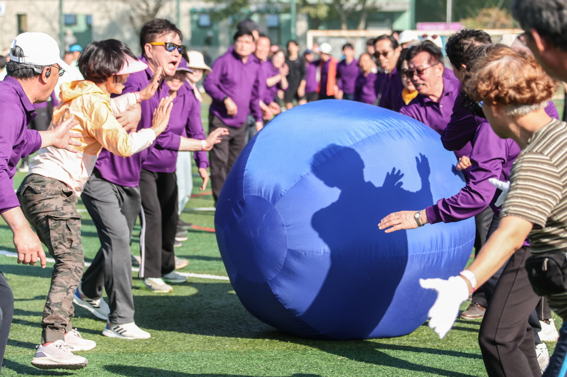 2024년 시민의 날 기념 한마음 명랑운동회 진행 모습