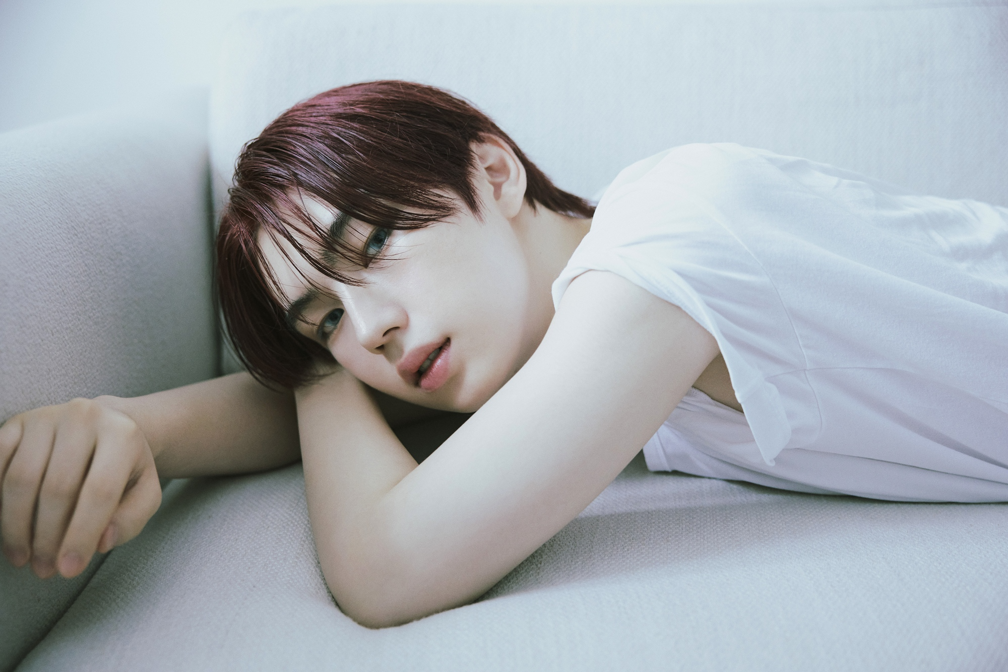 뉴비트 김태양, 타이틀곡 ‘Look So Good’ 개인 티저 영상+콘셉트 포토 오픈…‘나른+강렬’ 반전 매력