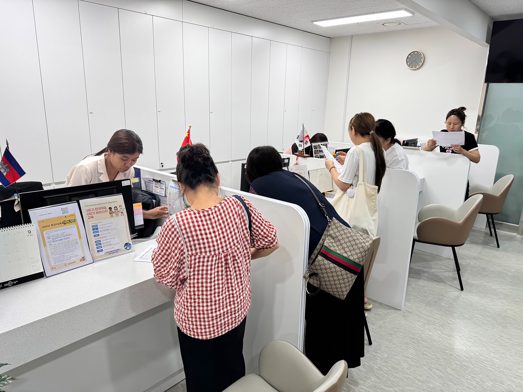 성남시가족센터 내 외국인 상담·통역 지원 창구