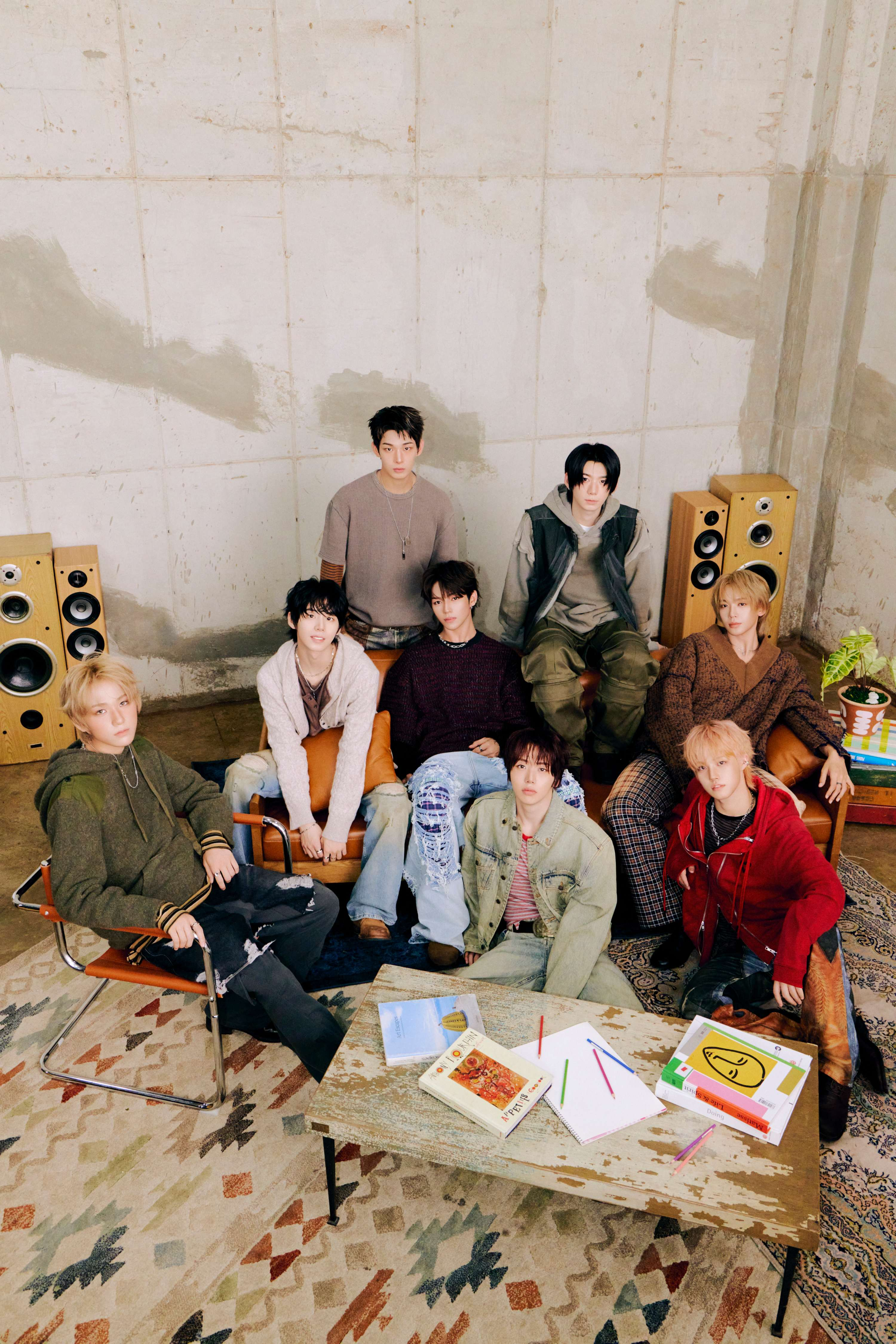 아홉, 미니 2집으로 초고속 성장 입증⋯앞으로가 더 기대되는 '괴물 신인'