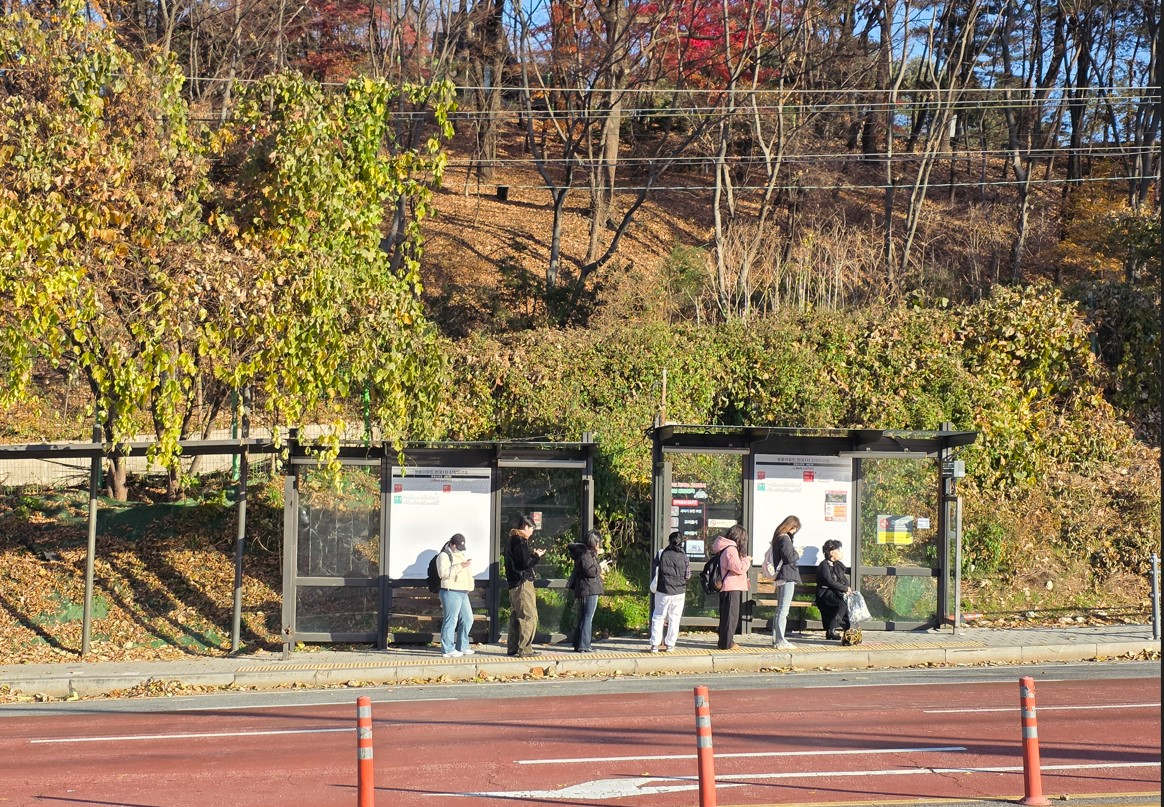 정하용 의원, 보라동 쌍용아파트 버스 정류소현장점