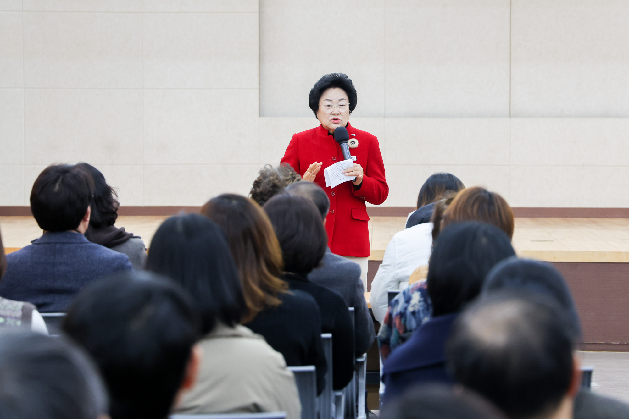장기요양요원 처우개선비 지원 사업 신설
