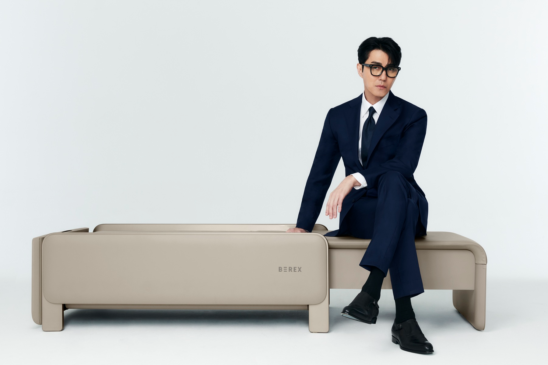 코웨이, 식약처 인증 의료기기 ‘비렉스 마사지셋·코어셋’ 광고 모델 배우 차승원 선정