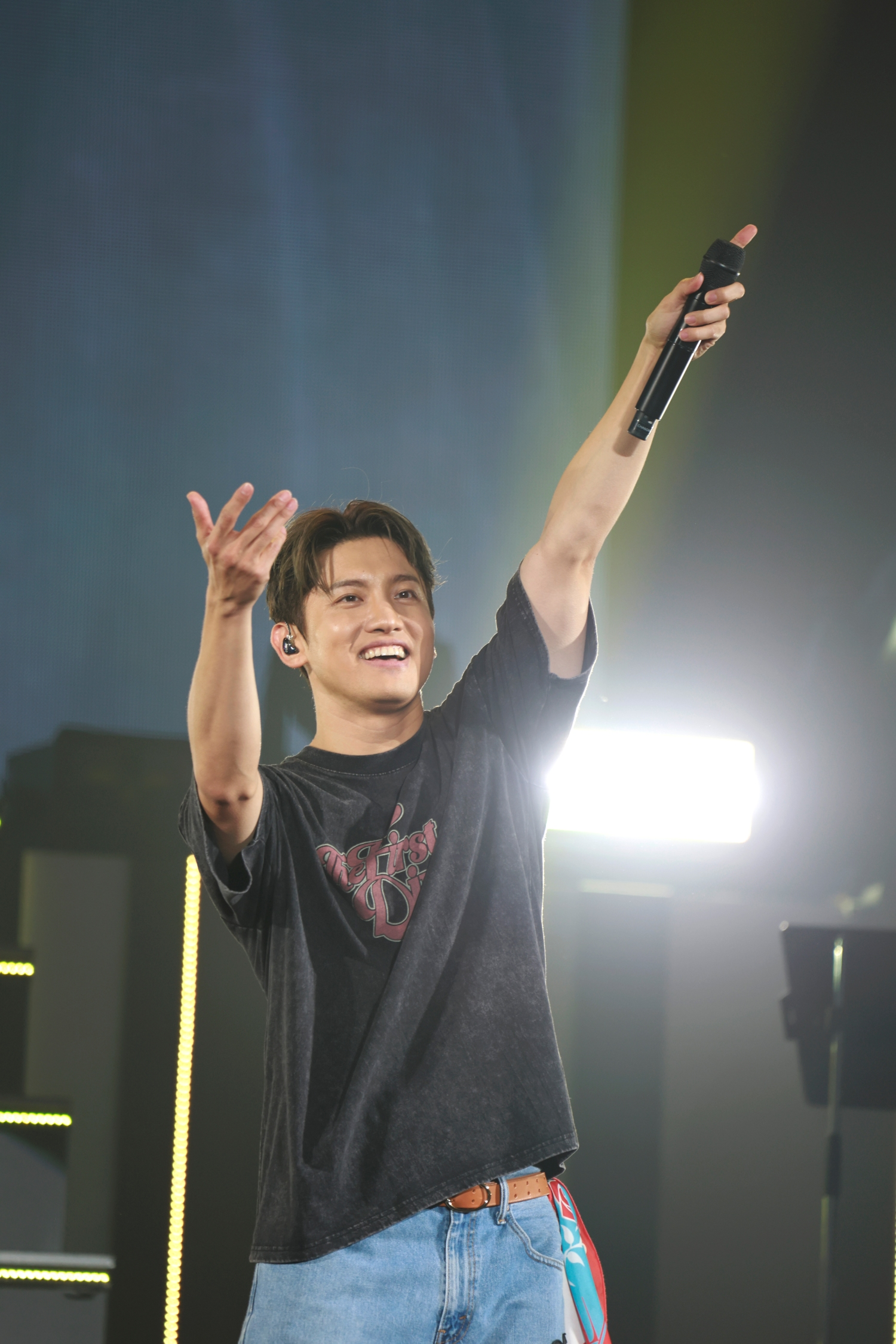 동방신기 최강창민, 첫 솔로 日 투어 성공적 마무리…‘풍성한 세트리스트+유려한 보컬+슈퍼주니어 규현 깜짝 출연’