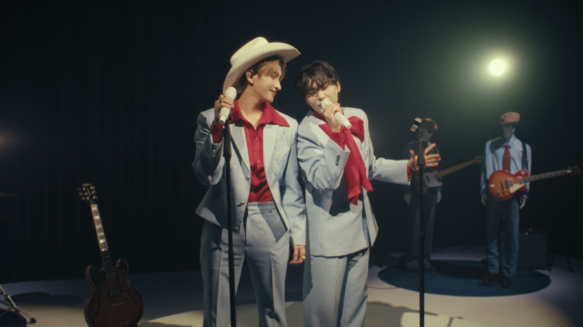 세븐틴 도겸X승관, ‘K-팝 정통 보컬 듀오’ 기대…‘Die With a Smile’ 커버 영상 입소문