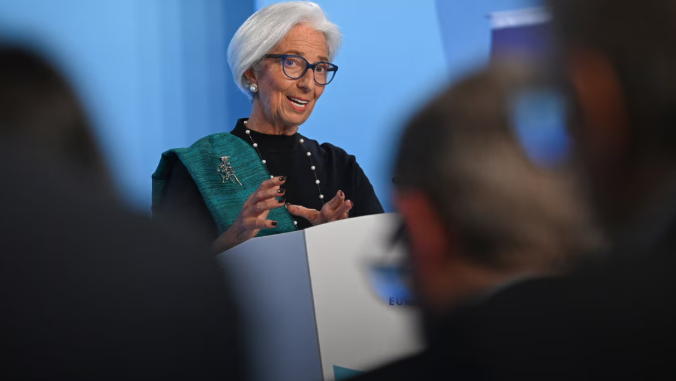 (상보) ECB, 예금금리 연 2.00% 유지해 4회째 금리동결