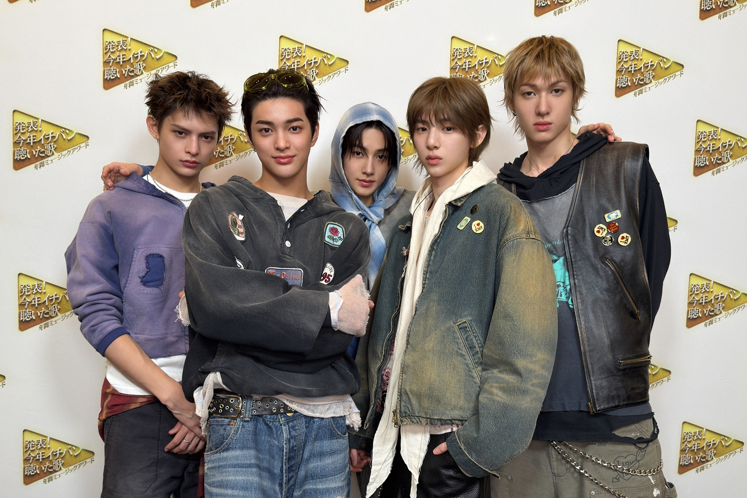 코르티스, 데뷔 앨범 발매 4개월 차에 한터차트 주간 1위…새해 ‘퀀텀 점프’ 기대