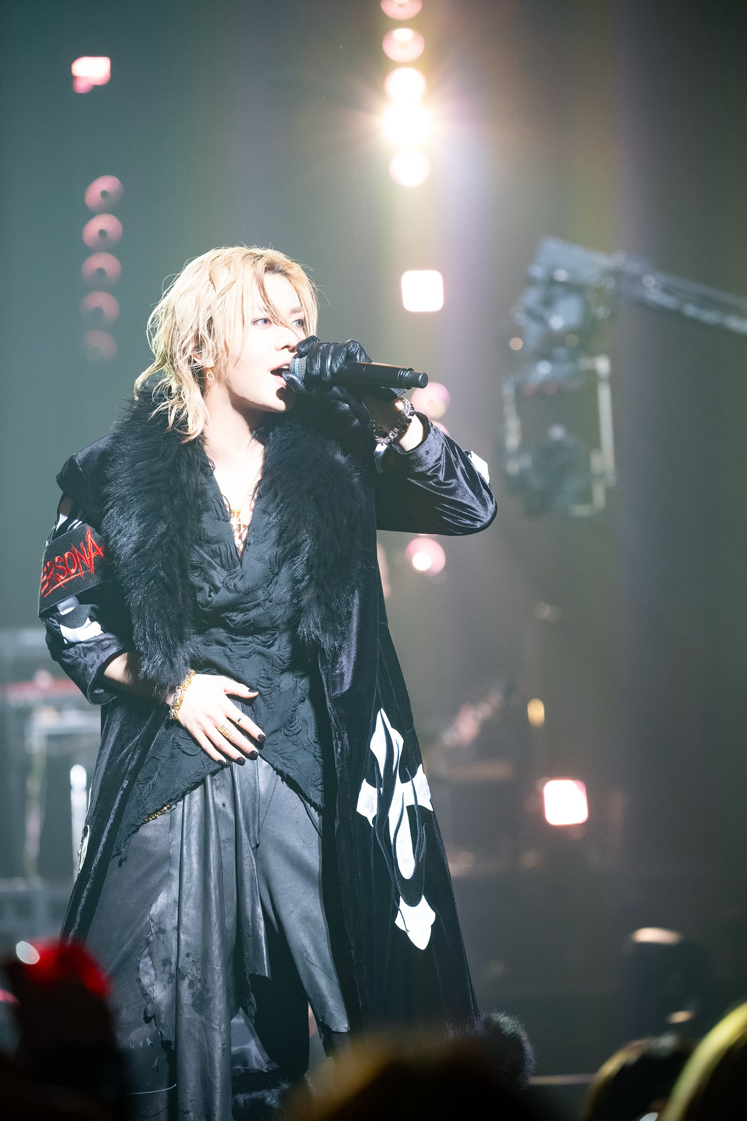 NCT 유타, 日 첫 단독 콘서트 투어 화려한 피날레…록스타 활동 집약한 세트리스트 화제