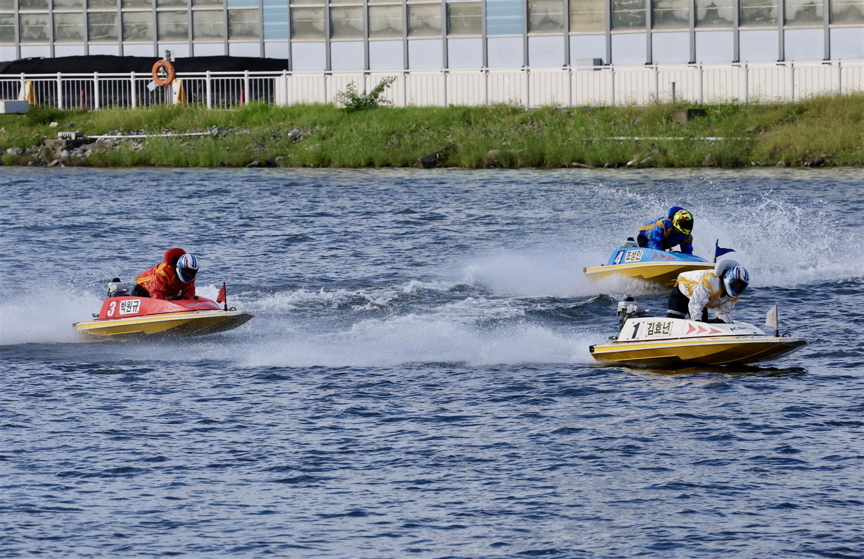 <경정> ‘괴물 스타트’ 김효년, 통산 500승 달성!