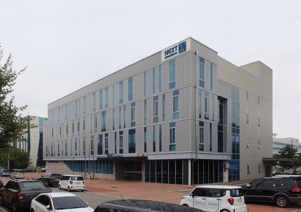 인천 송도국제도시 내 바이오 클러스터에 자리잡은 혁신형 치료 솔루션 기업 넥스트바이오메디컬 사옥 전경.(사진=넥스트바이오메디컬)